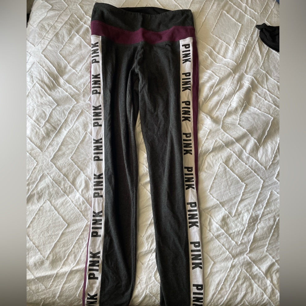 Victoria's Secret PINK -  Yoga Flat Leggings Dark Gray Burgundy Logo Stripe